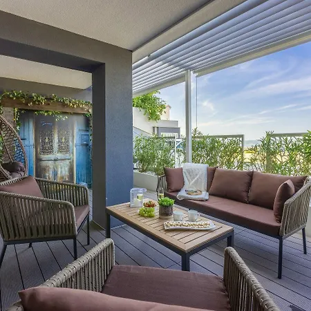 Extravagantes Mit Whirlpool, Lounge-bereich, Grill, Waschmaschine Apartamento *