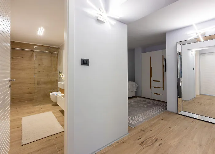 Extravagantes Mit Whirlpool, Lounge-bereich, Grill, Waschmaschine Crikvenica