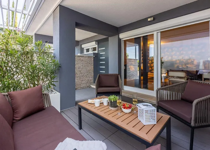 Extravagantes Mit Whirlpool, Lounge-bereich, Grill, Waschmaschine Apartment