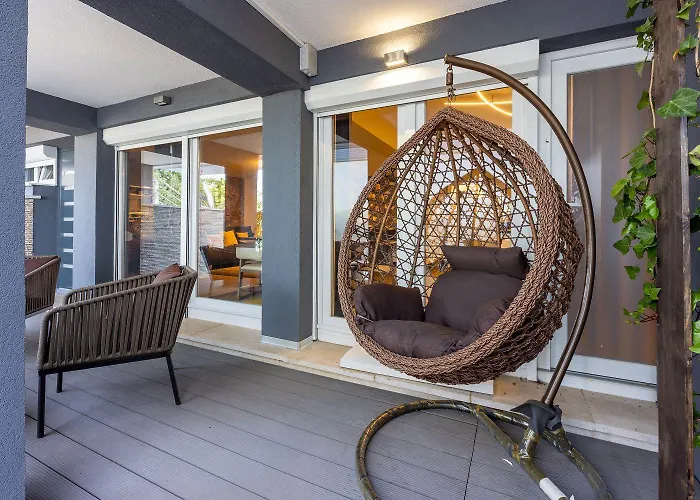Extravagantes Mit Whirlpool, Lounge-bereich, Grill, Waschmaschine Apartment *
